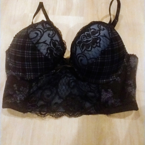 French lace corset - Picture 2 of 10